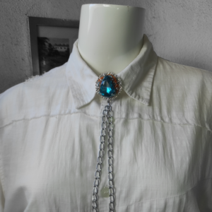 bolo tie accesorio