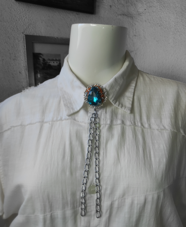 bolo tie accesorio